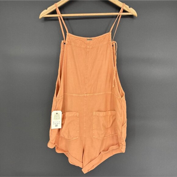 NWT Billabong Women's Wild Pursuit Romper Overalls M Orange Lightweight Shorts - Picture 3 of 12
